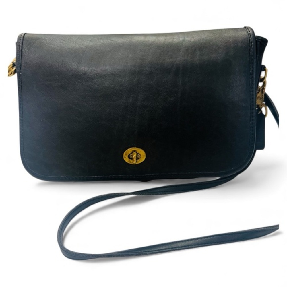 Vintage Coach Black Glove Tanned Leather Convertible Clutch Crossbody Turnlock